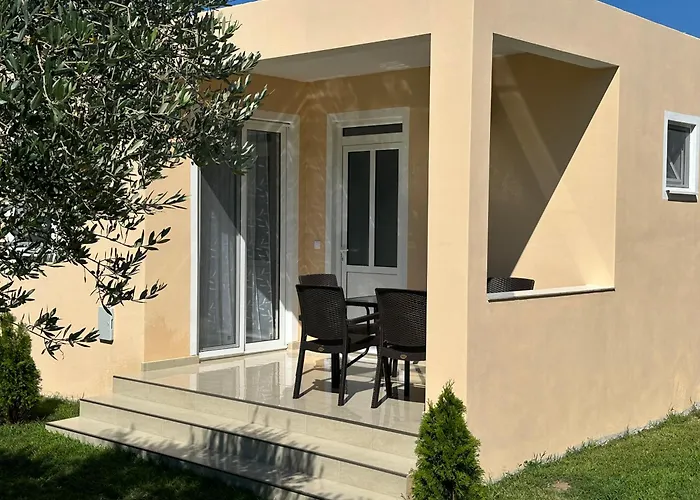 Niki Apartments