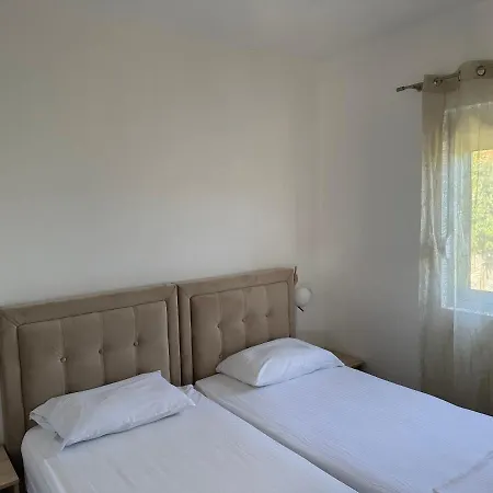 Niki Apartments Ulcinj Esterno foto