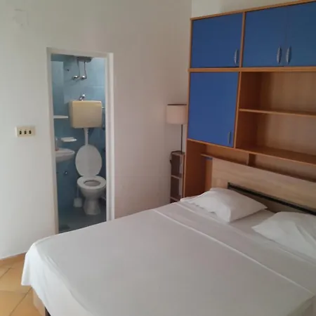 Niki Apartments Ulcinj Esterno foto