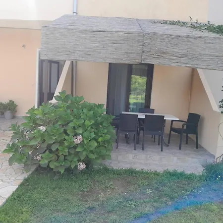 Niki Apartments Ulcinj Esterno foto